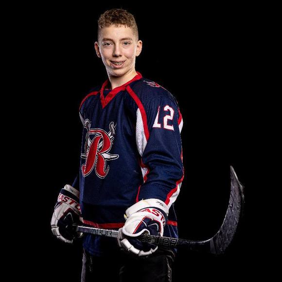 Meet your Posher, Nicole - Picture 1 of 1